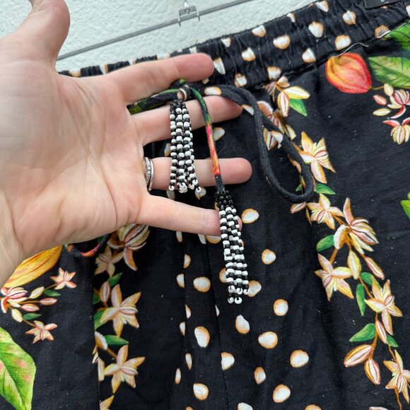 Farm Rio Cocoa Paradise Black Floral Hi Rise Shorts 300575 Womens size Small - Picture 3 of 12